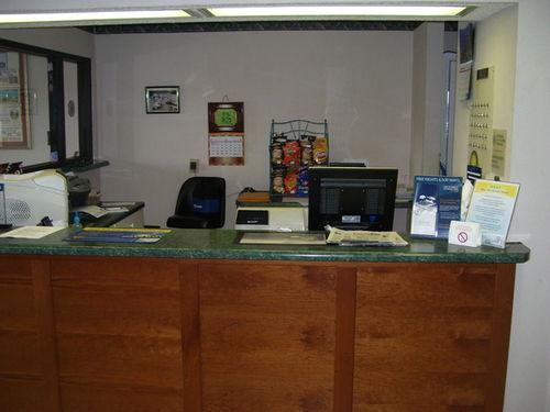 Americas Best Value Inn-Montezuma Interior photo